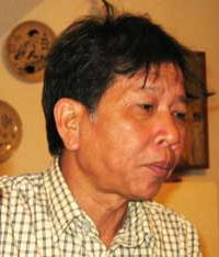Nguyễn Huy Thiệp in Hanoi